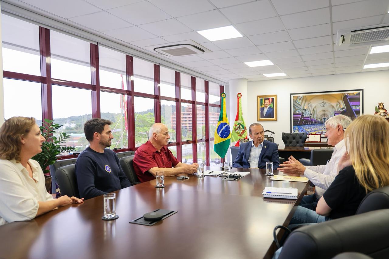 WhatsApp Image 2025-11-18 at 16.04.18 (4)